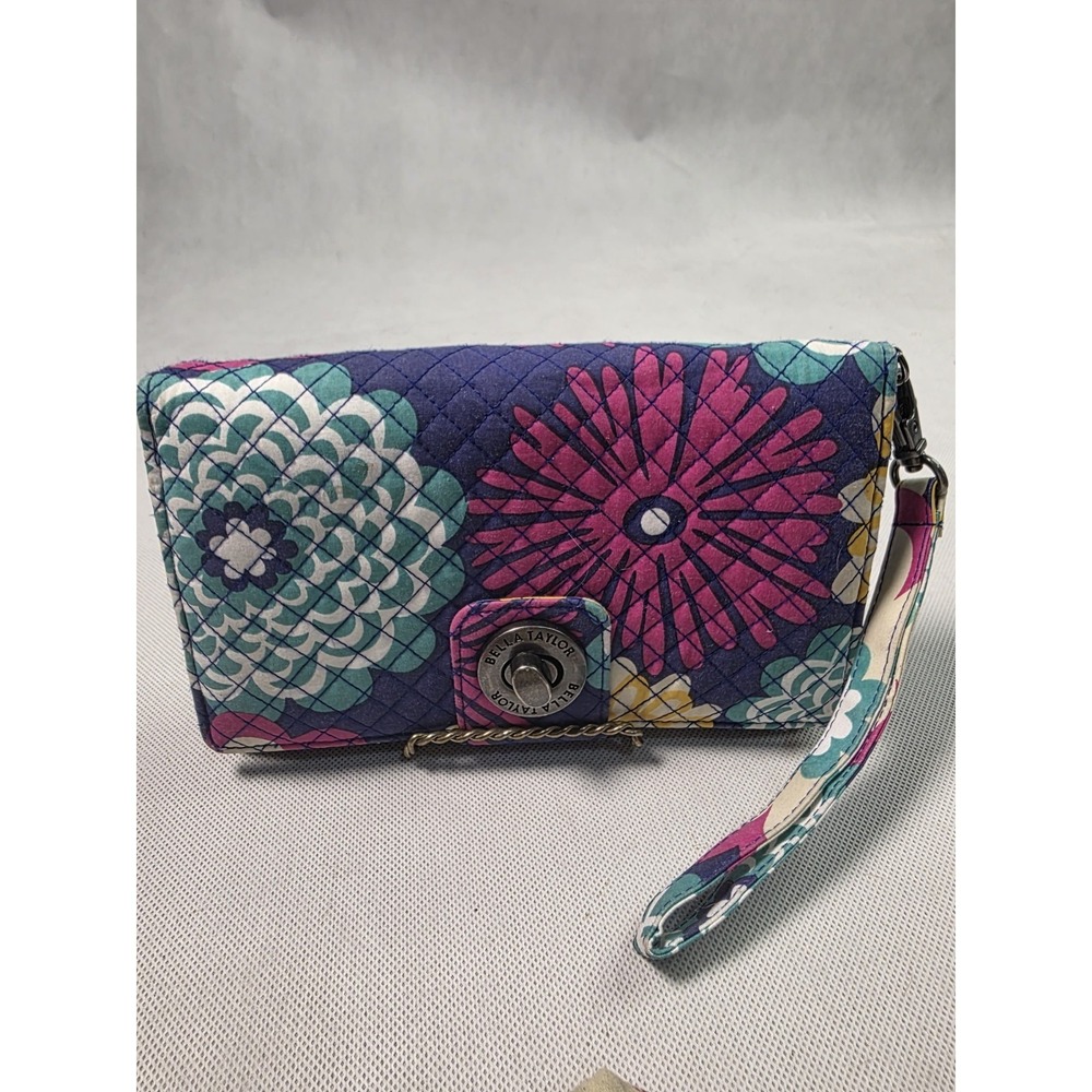 Bella Taylor Designs Quilted Floral Wristlet With Turn Lock,boho,festival,Y2K